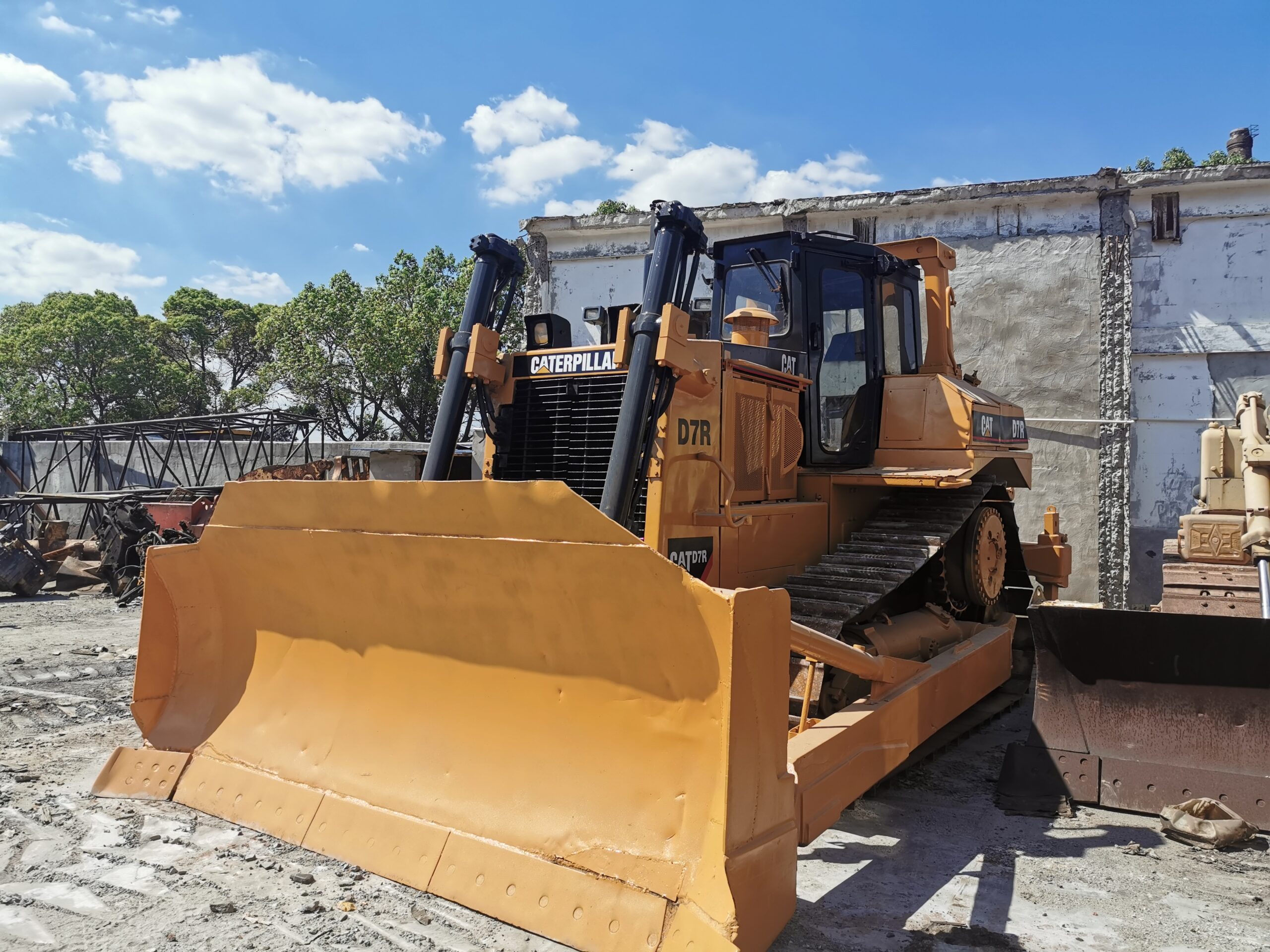 BULLDOZER - Steel Innovation Philippines